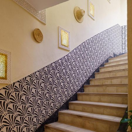 Riad 4 Chambres - Piscine & Petit Dejeuner Gratuit - Wifi Fibre Optique 마라케시 외부 사진