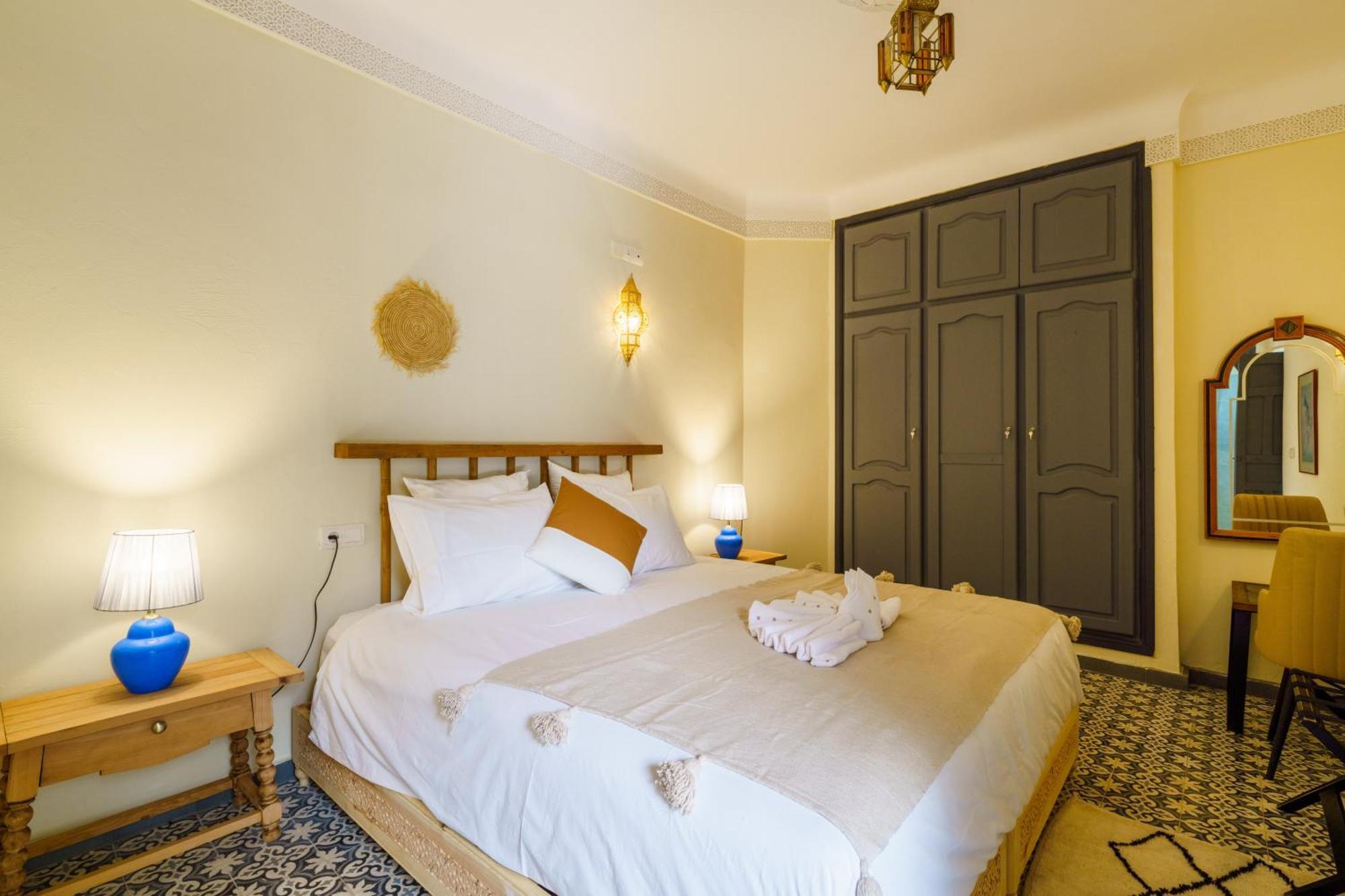Riad 4 Chambres - Piscine & Petit Dejeuner Gratuit - Wifi Fibre Optique 마라케시 외부 사진