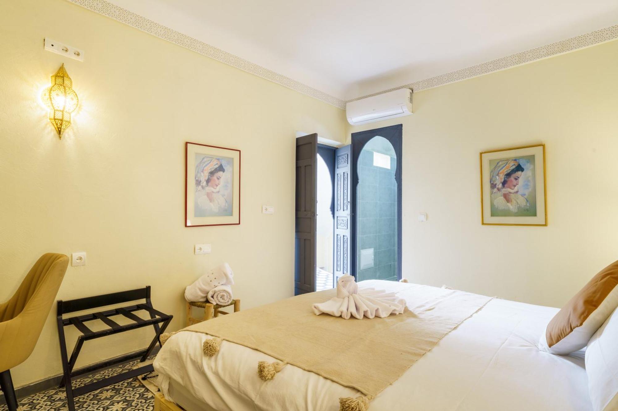 Riad 4 Chambres - Piscine & Petit Dejeuner Gratuit - Wifi Fibre Optique 마라케시 외부 사진