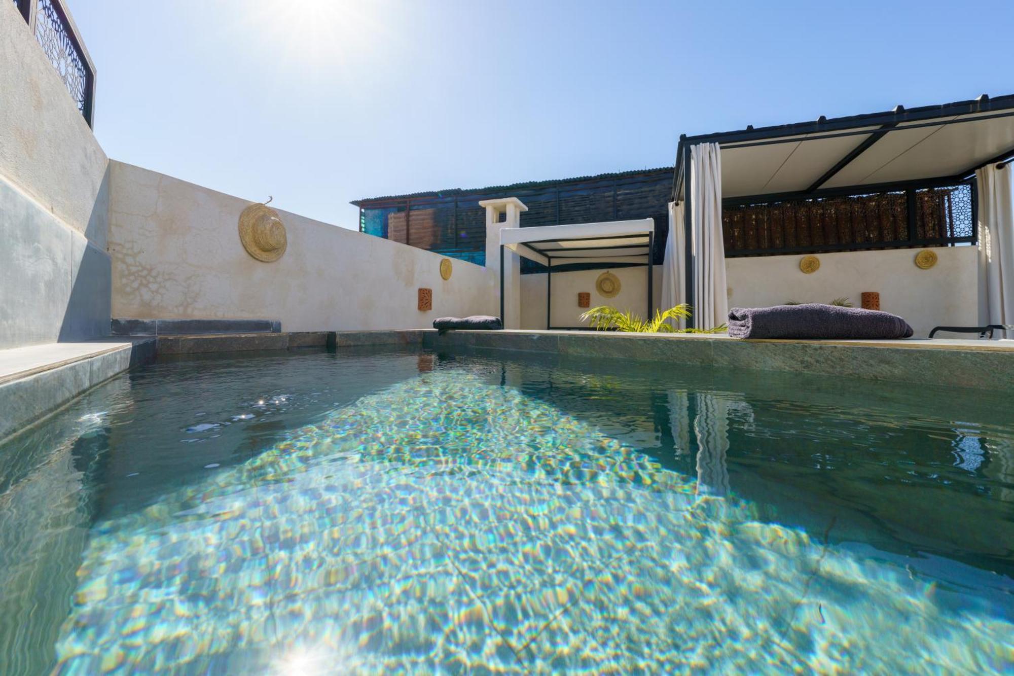 Riad 4 Chambres - Piscine & Petit Dejeuner Gratuit - Wifi Fibre Optique 마라케시 외부 사진