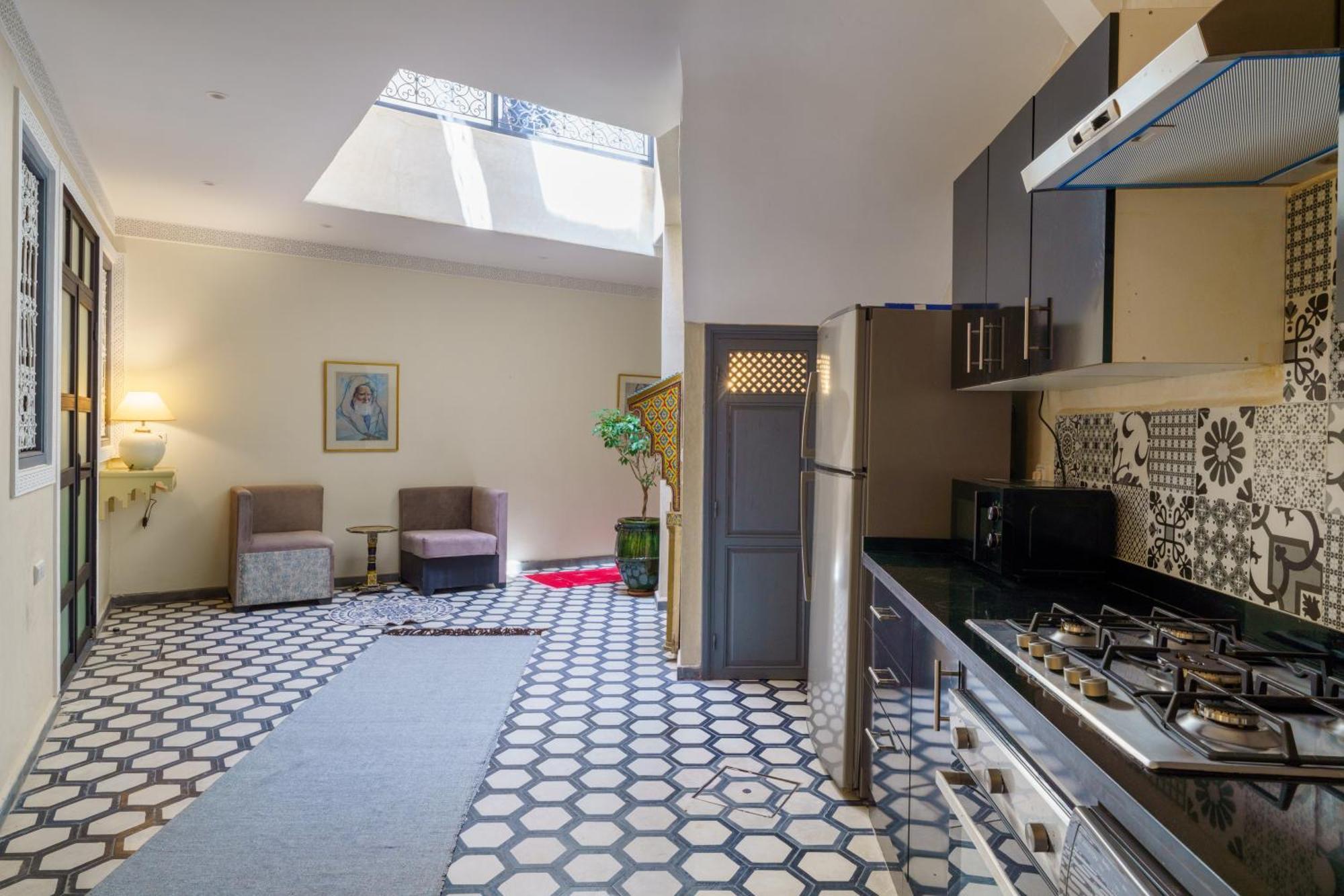 Riad 4 Chambres - Piscine & Petit Dejeuner Gratuit - Wifi Fibre Optique 마라케시 외부 사진
